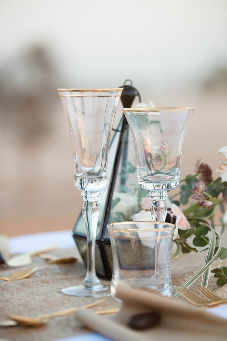 Reception Table Setting Gold Glassware Cutlery Florals Geometric Desert Dubai Wedding Ideas http://weddingphotographerdubai.me/