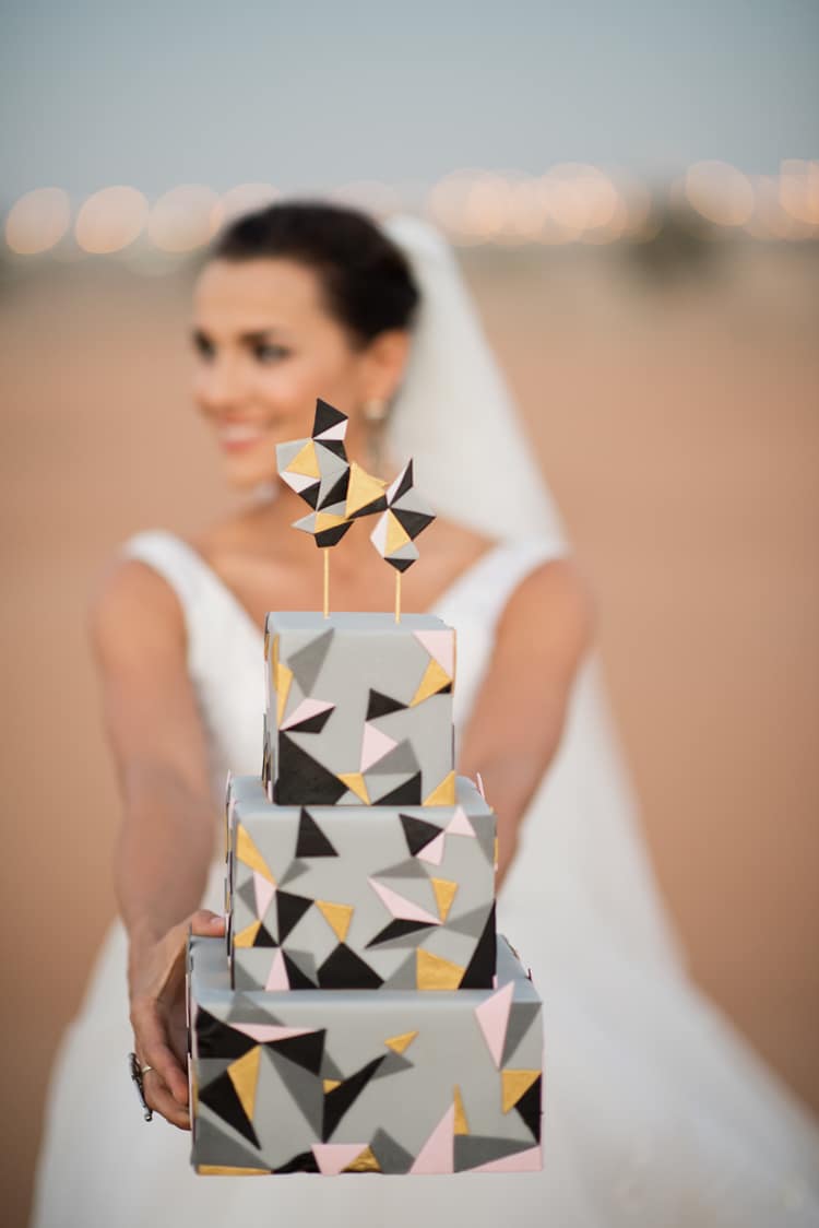 Wedding Cake Grey Black Yellow Pink Shapes Bride V Neck Bridal Gown Geometric Desert Dubai Wedding Ideas http://weddingphotographerdubai.me/