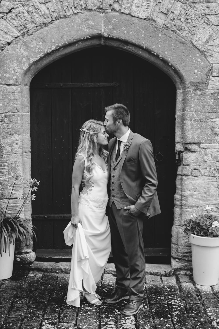 Magical Sequins Fairy Lights Barn Wedding http://greenantlersphotography.com/