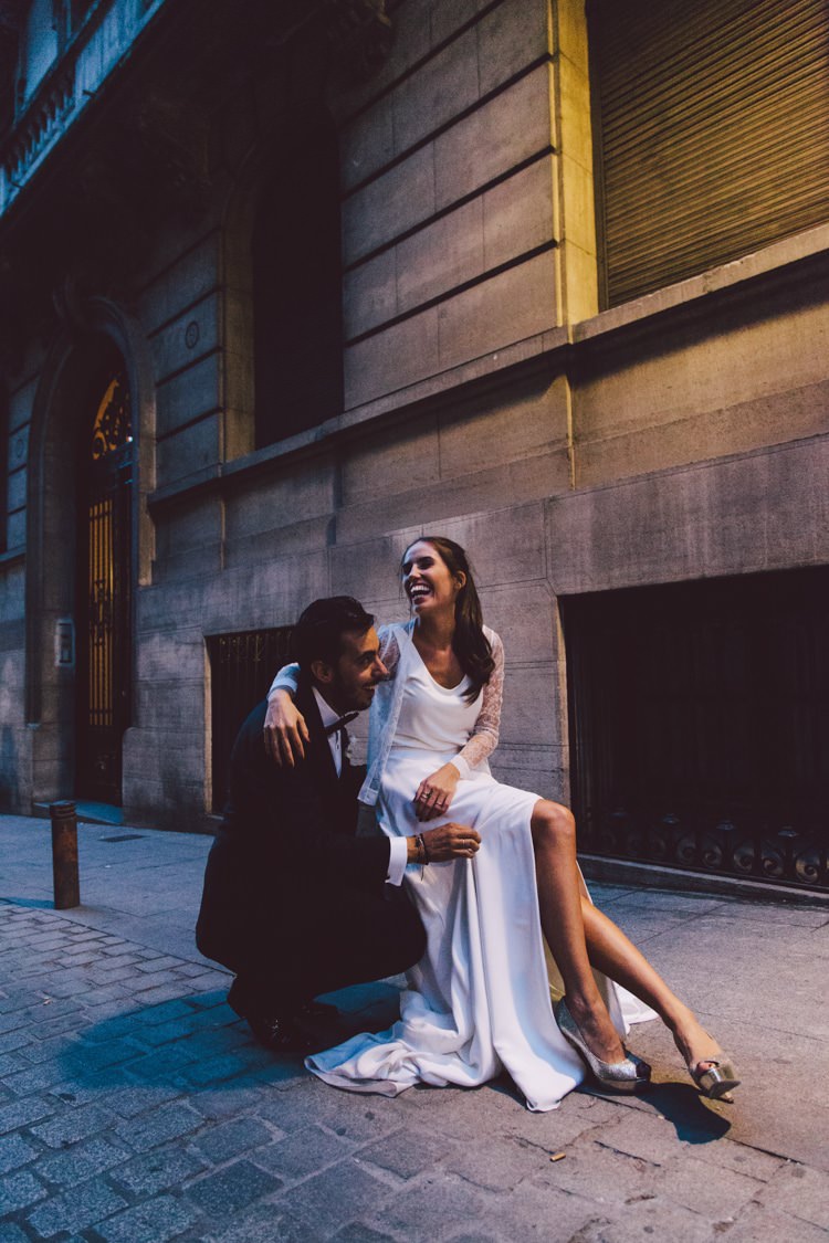 Modern Roof Terrace Dusk Wedding Madrid http://www.lorenasanjose.com/