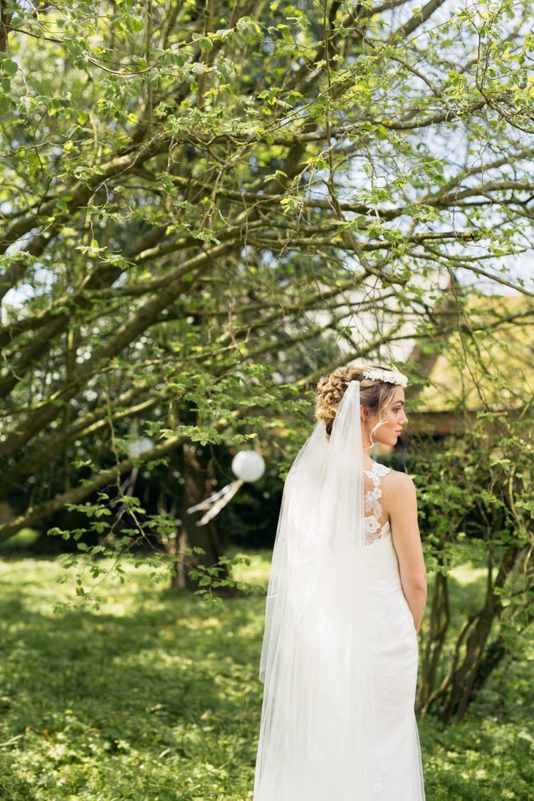 Long Veil Bride Bridal Boho Blossom Summer Wedding Ideas http://www.catlaneweddings.com/