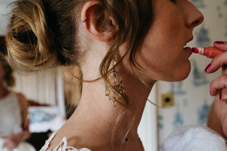 Creative DIY Yellow Wedding http://elainewilliamsphoto.com/