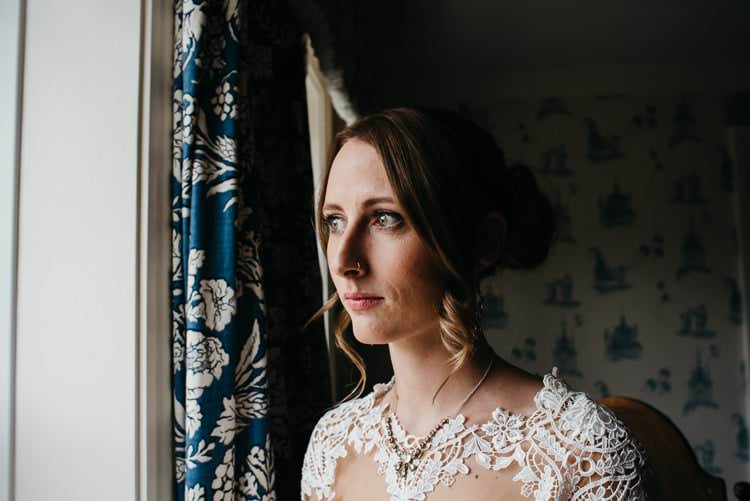 Creative DIY Yellow Wedding http://elainewilliamsphoto.com/