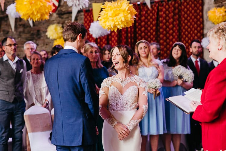Creative DIY Yellow Wedding http://elainewilliamsphoto.com/