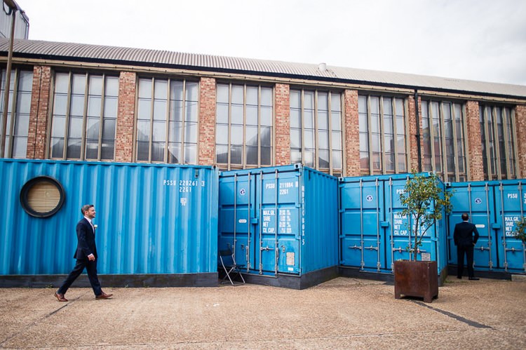 Urban London Stylish Navy White Wedding http://karibellamy.com/