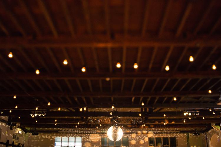 Urban London Stylish Navy White Wedding http://karibellamy.com/
