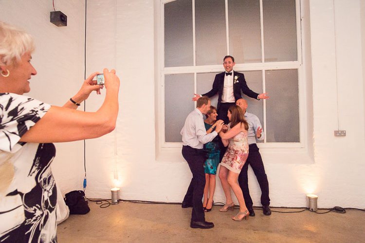 Urban London Stylish Navy White Wedding http://karibellamy.com/