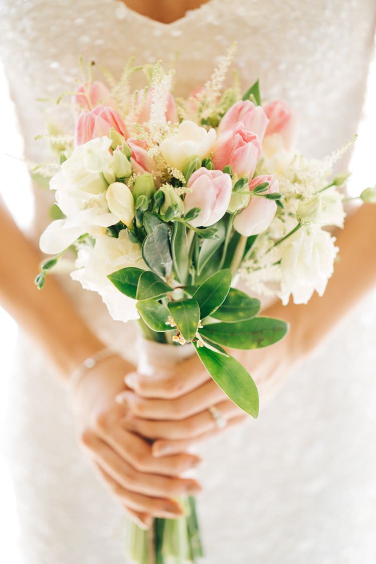 White Tulip Bouquet Flowers Bride Bridal Vintage Glam Rose Gold Pink Wedding Ideas http://ivoryfayre.com/