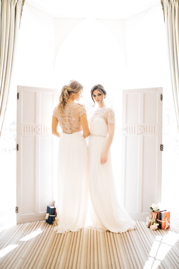 Vintage Glam Rose Gold Pink Wedding Ideas http://ivoryfayre.com/