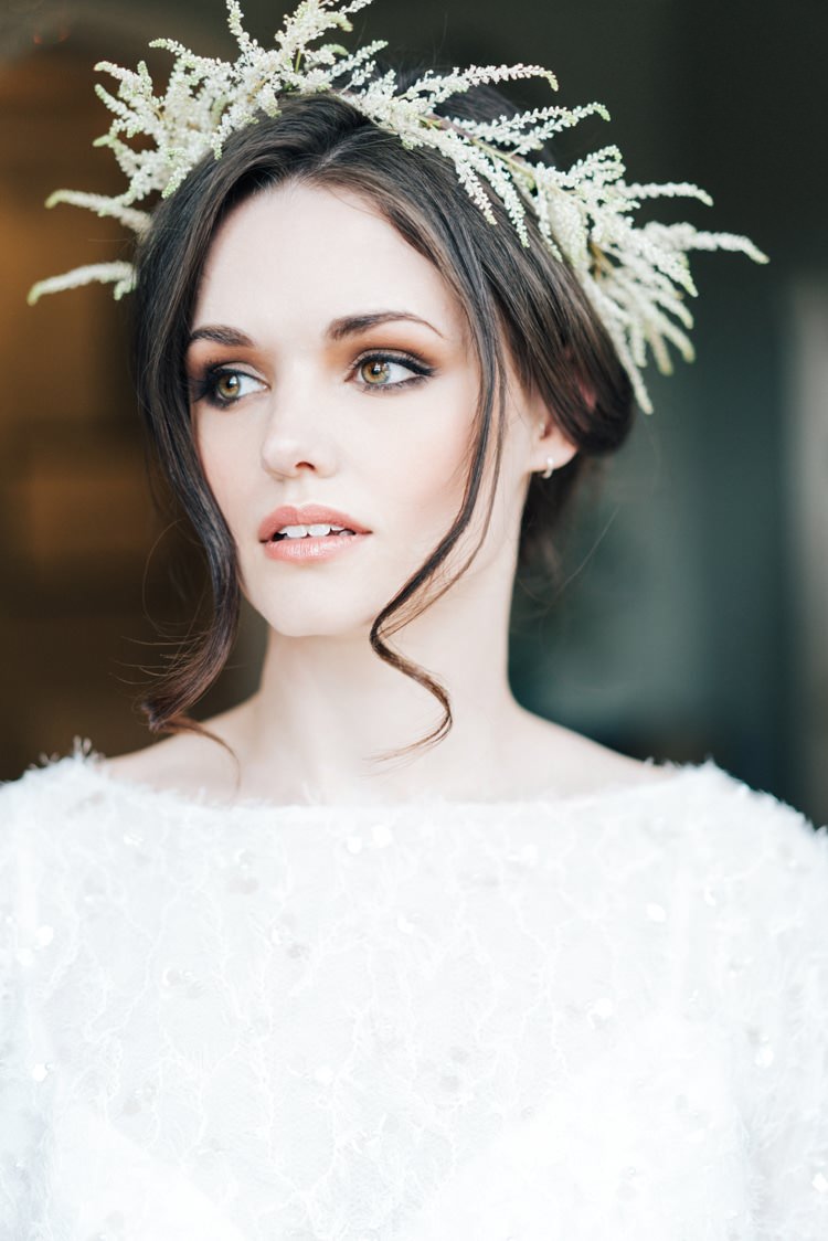 Bride Bridal Flower Crown Headdress Halo Vintage Glam Rose Gold Pink Wedding Ideas http://ivoryfayre.com/