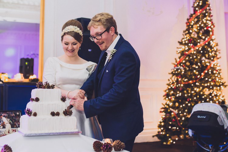 Classic Winter City Chic Wedding http://willfullerphotography.com/