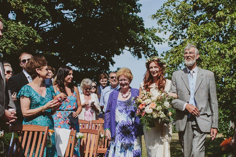Whimsical Outdoor Floral Wedding http://www.lukehayden.co.uk/