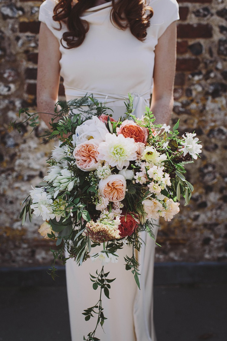 Bouquet Flowers Natural Peach Dahlia Rose Greenery Foliage Wild Bride Bridal Whimsical Outdoor Floral Wedding http://www.lukehayden.co.uk/