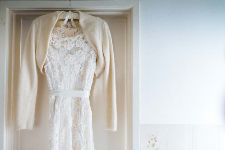 Phase Eight Dress Gown Cardigan Bride Bridal Quirky Colourful Relaxed Fun Barn Wedding http://www.lushimaging.com/