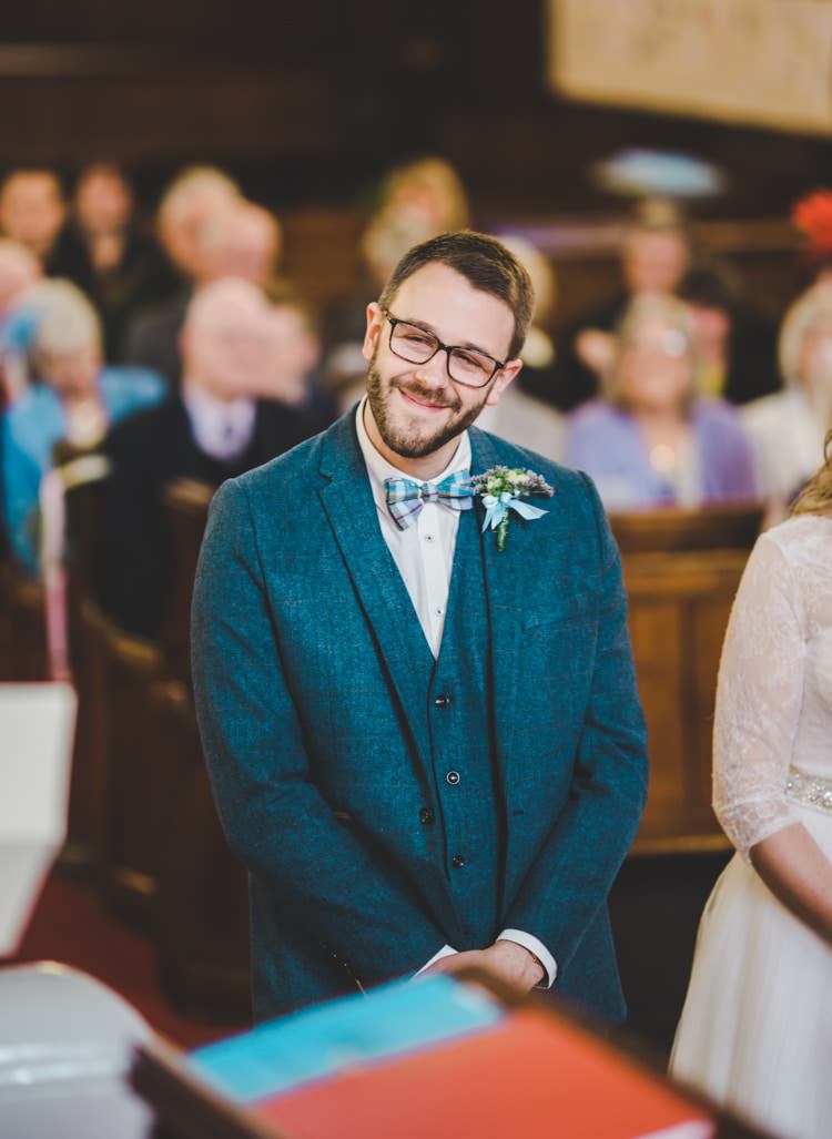 Colourful Home Made Spring Country Wedding http://www.racheljoycephotography.co.uk/