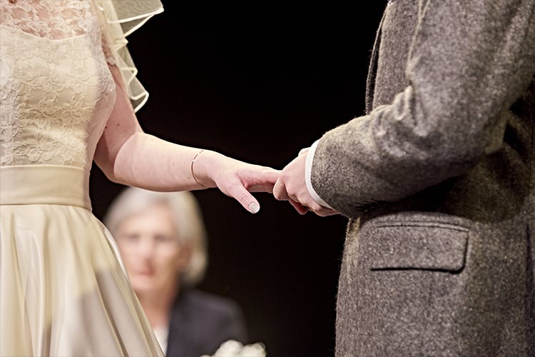 Modern Mint Gold Grey City Wedding http://www.studiocano.co.uk/