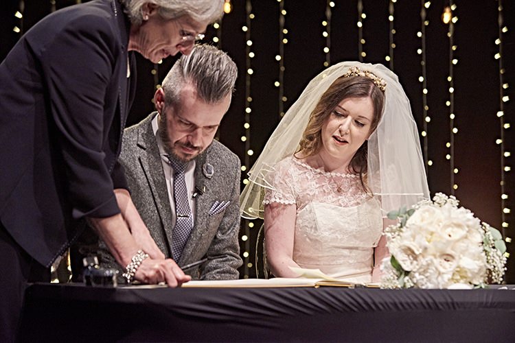 Modern Mint Gold Grey City Wedding http://www.studiocano.co.uk/