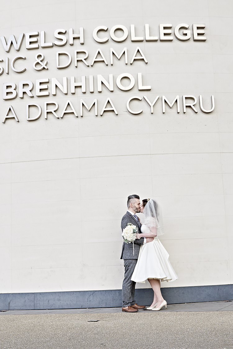 Royal Welsh College of Music and Drama Modern Mint Gold Grey City Wedding http://www.studiocano.co.uk/