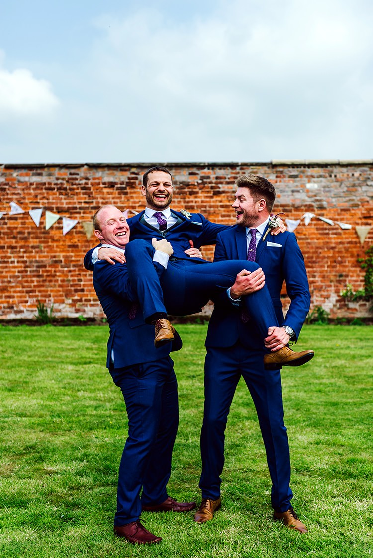 Rustic Relaxed Country Garden Wedding http://www.dmcclane.com/