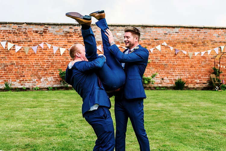 Rustic Relaxed Country Garden Wedding http://www.dmcclane.com/