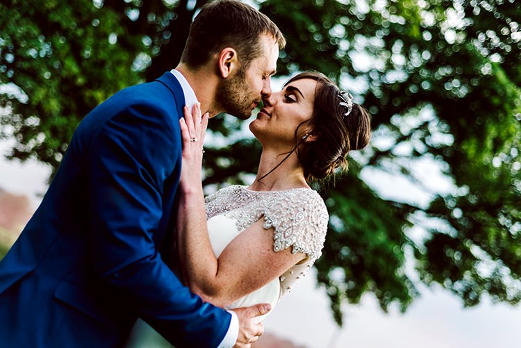 Rustic Relaxed Country Garden Wedding http://www.dmcclane.com/