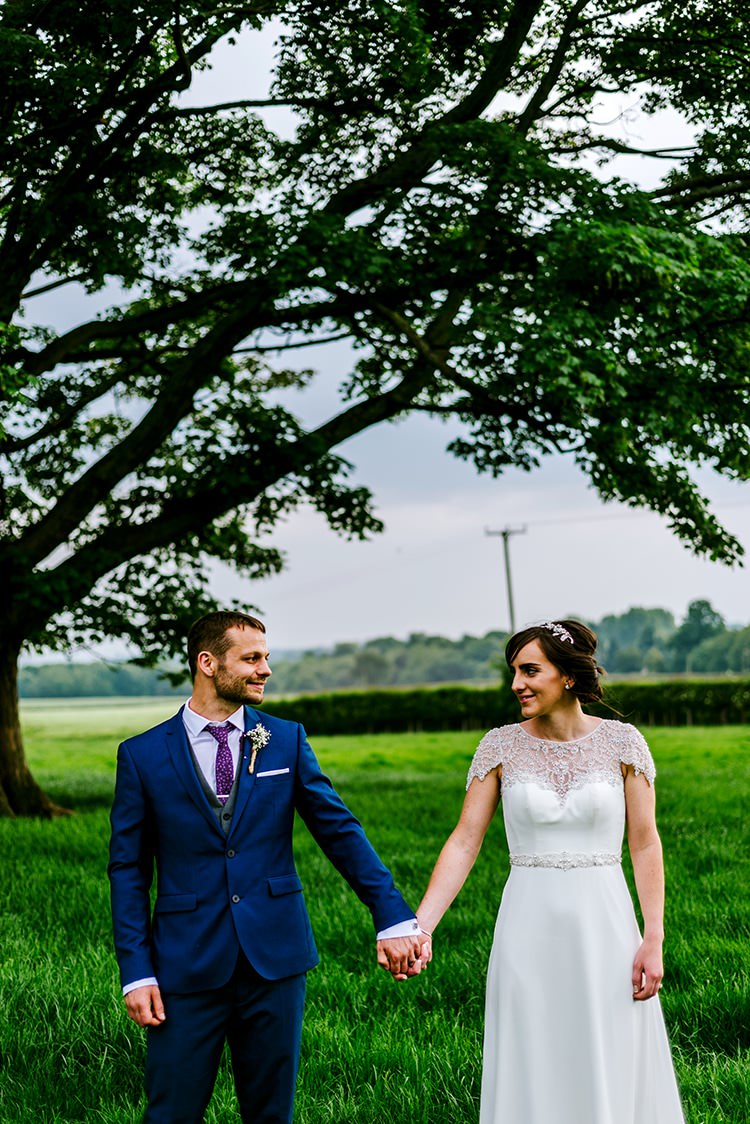 Rustic Relaxed Country Garden Wedding http://www.dmcclane.com/