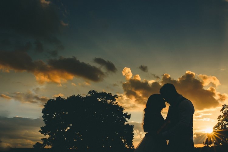 Miki Photography Wedding Photography Photographer UK Creative Relaxed