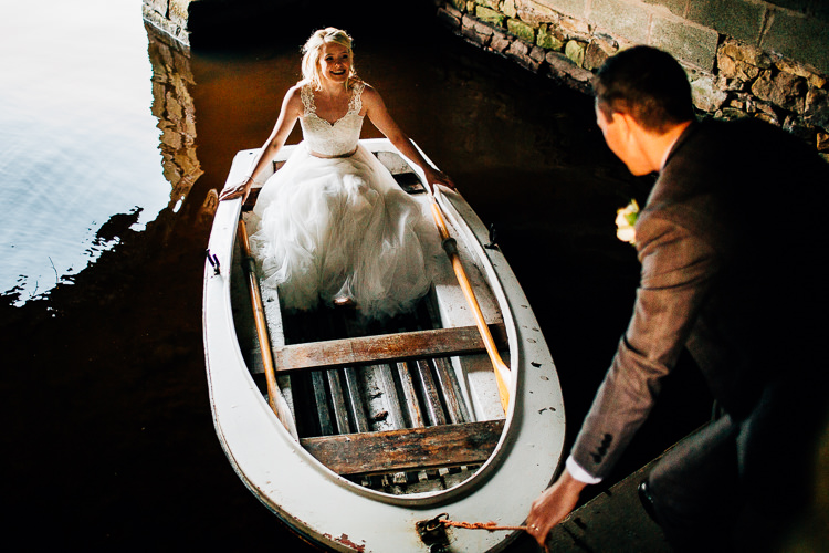 Dreamy Stylish Barn Wedding http://www.faircloughphotography.co.uk/