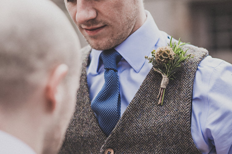 Groom Buttonhole Twine Pretty DIY Farm Wedding http://www.johnelphinstonestirling.com/