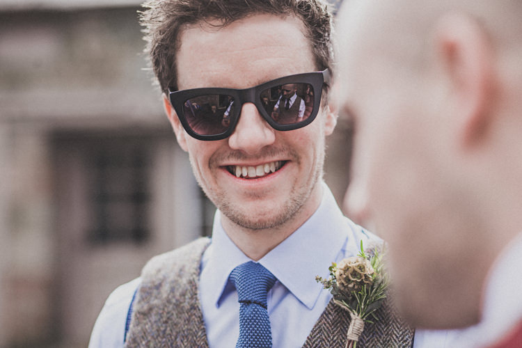Pretty DIY Farm Wedding http://www.johnelphinstonestirling.com/