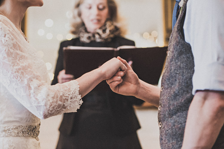 Pretty DIY Farm Wedding http://www.johnelphinstonestirling.com/