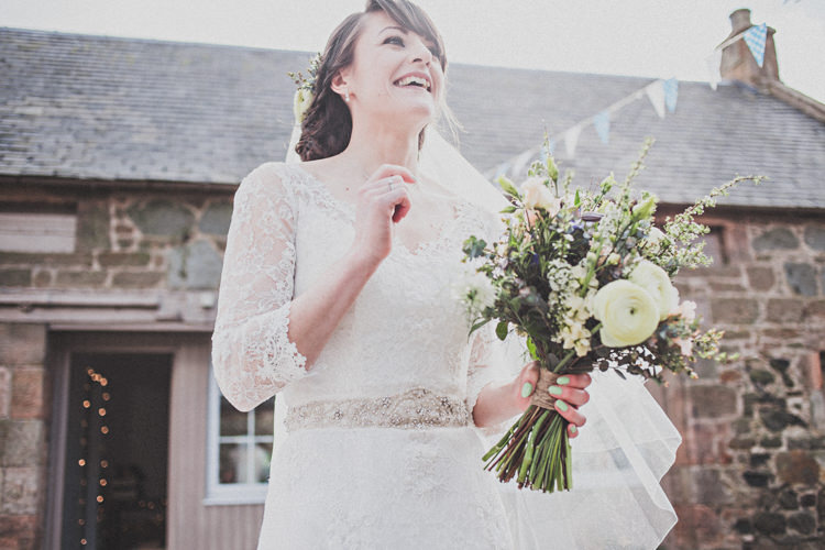 Pretty DIY Farm Wedding http://www.johnelphinstonestirling.com/