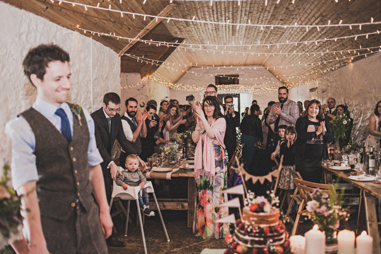 Pretty DIY Farm Wedding http://www.johnelphinstonestirling.com/
