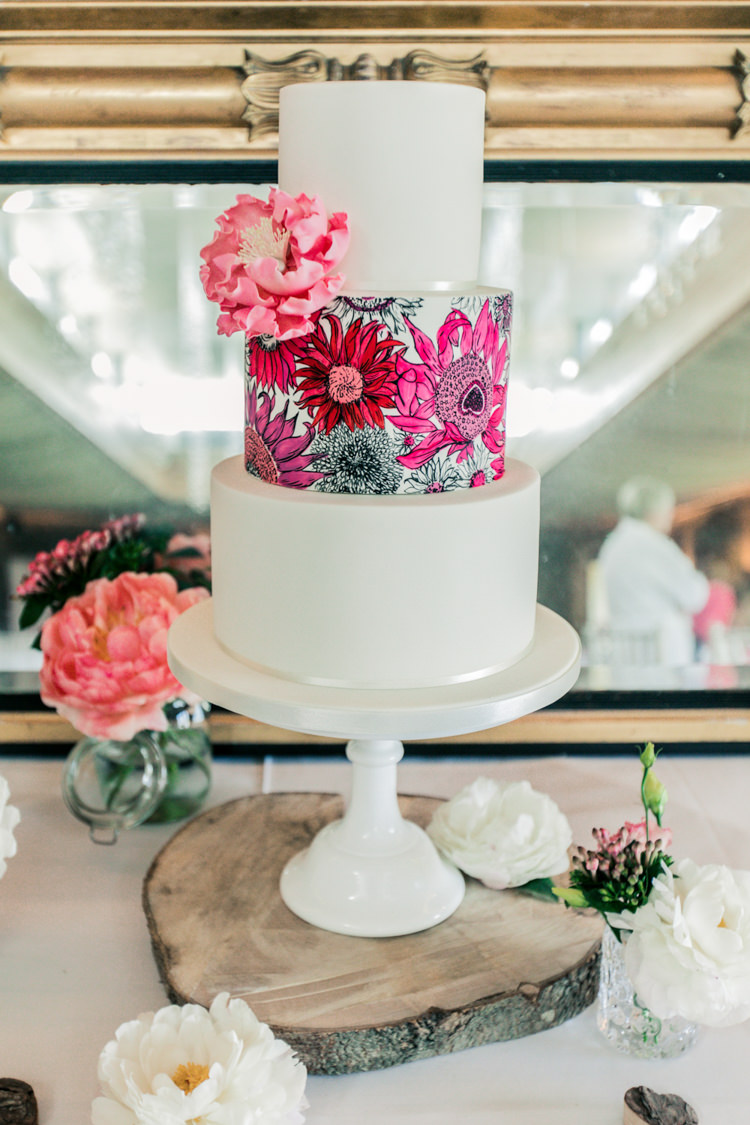 Pink Print Cake Painted Peony Log Stand Romantic Coral Summer Wedding http://www.ljm-photography.co.uk/