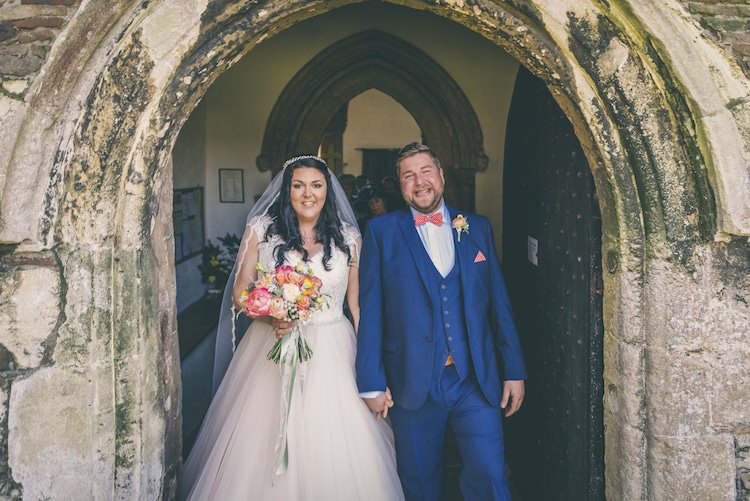 Eclectic Colour Pop Barn Wedding http://www.robtarren.co.uk/