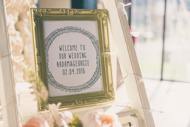 Eclectic Colour Pop Barn Wedding http://www.robtarren.co.uk/