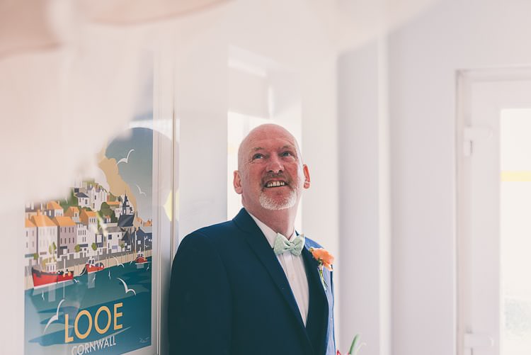 Eclectic Colour Pop Barn Wedding http://www.robtarren.co.uk/