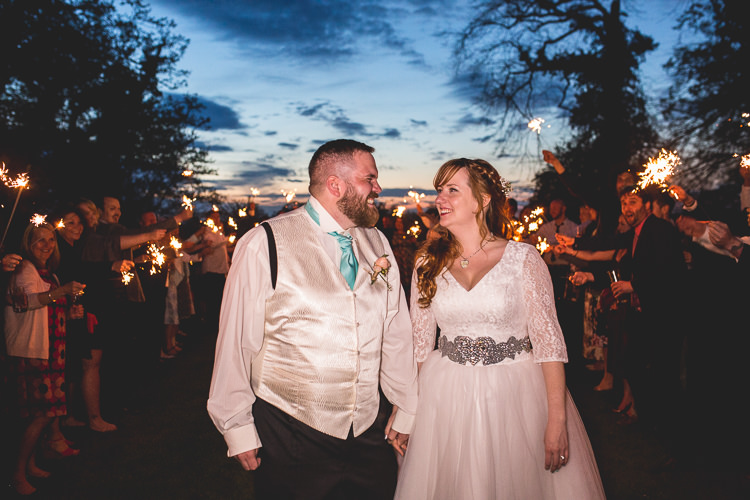 Mint Peach Rustic Barn Wedding http://hannahhallphotography.co.uk/