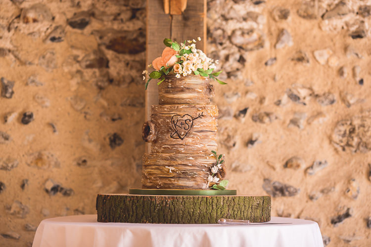 Tree Stump Cake Bark Flowers Log Mint Peach Rustic Barn Wedding http://hannahhallphotography.co.uk/