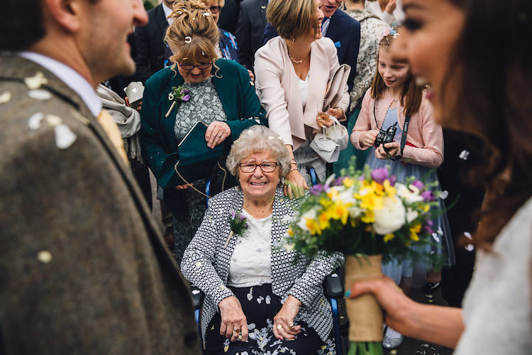 Vintage Sports Rustic Yellow Barn Wedding http://www.redonblonde.com/