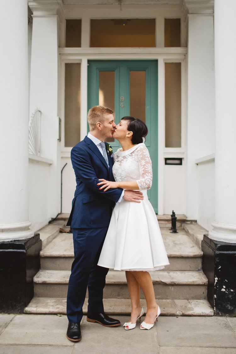 Chic City White Gold Wedding http://www.francessales.co.uk/