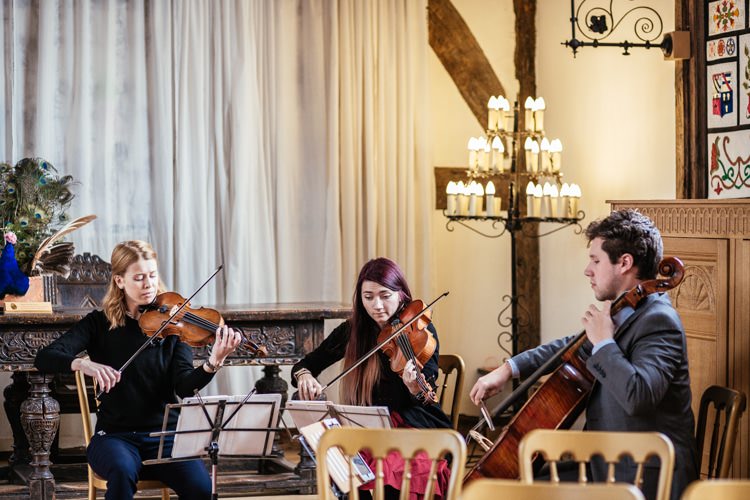 Quirky Intimate Laid Back Wedding http://www.cassandralane.co.uk/