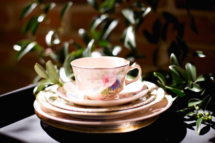 Vintage Tea Cup Plates Pink Rose Gold Décor Greenery Romantic Vintage Wedding Ideas http://katymurrayphotography.com/