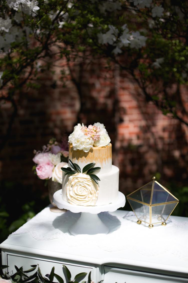 Wedding Cake Gold Cream Flowers Roses White Cake Stand Gold Pentagon Romantic Vintage Wedding Ideas http://katymurrayphotography.com/