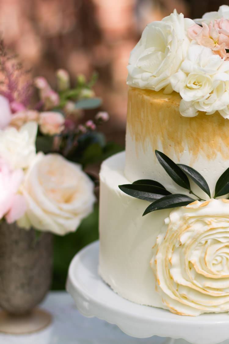 Wedding Cake Gold Cream Flowers Roses Leaves Florals Pink Romantic Vintage Wedding Ideas http://katymurrayphotography.com/