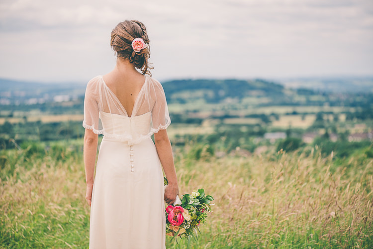 Ethereal Coral Countryside Wedding Ideas http://www.robtarren.co.uk/