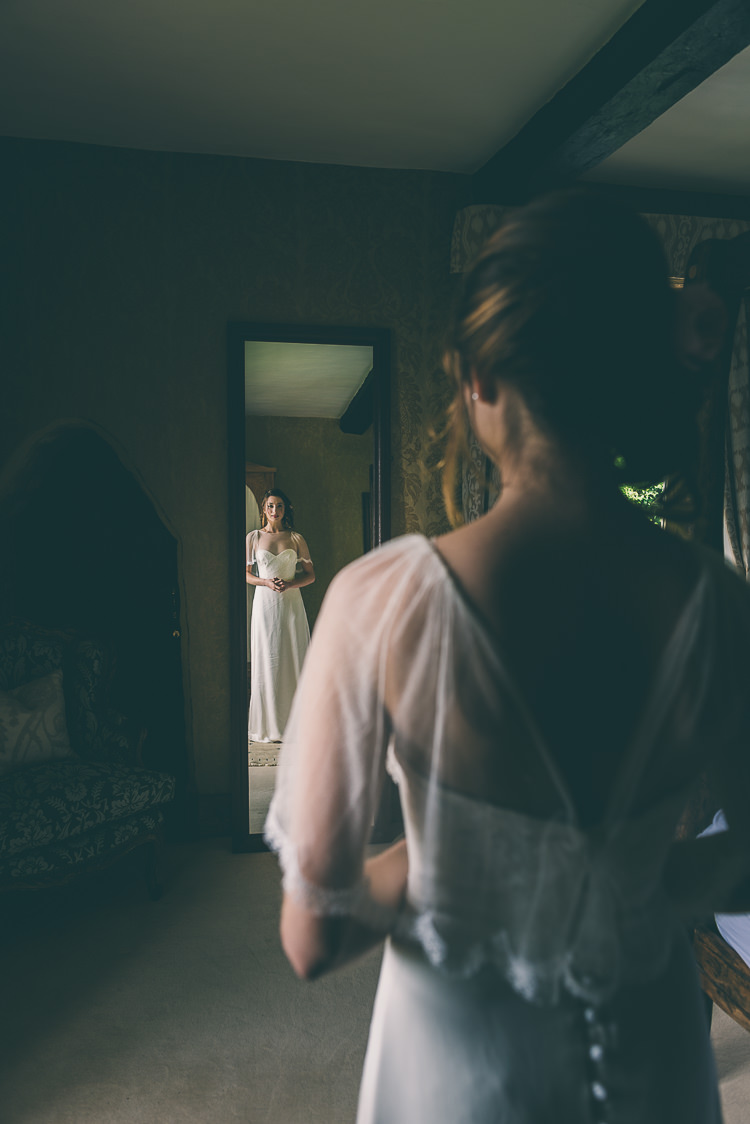 Ethereal Coral Countryside Wedding Ideas http://www.robtarren.co.uk/