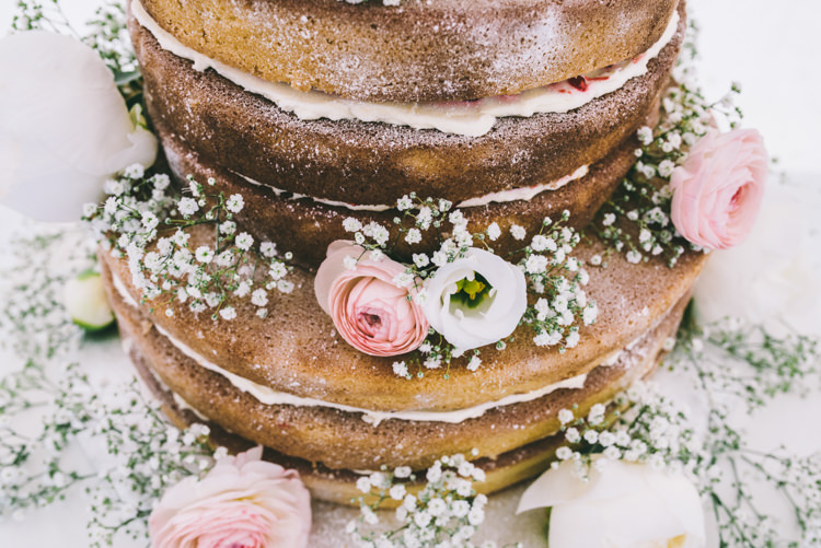 Victoria Sponge Naked Cake Layer Flowers Icing Home Made Country Festival Wedding http://www.jamespowellphotography.co.uk/