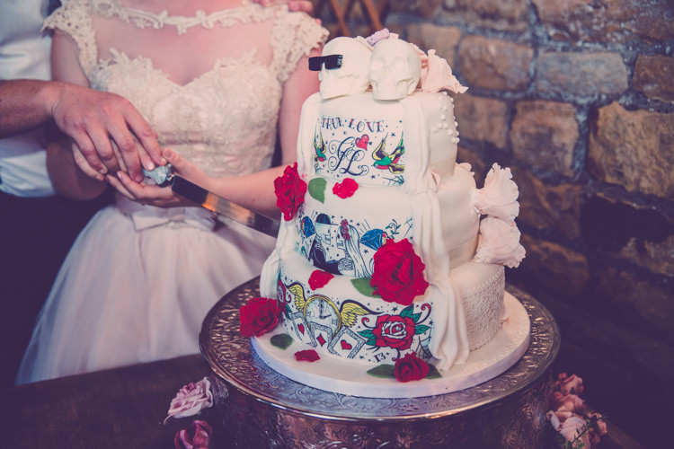 Alternative Game of Thrones Fete Wedding http://hayleybaxterphotography.com/ 