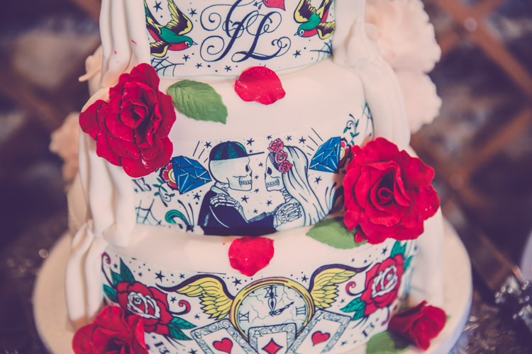 Tattoo Illustrated Cake Alternative Game of Thrones Fete Wedding http://hayleybaxterphotography.com/